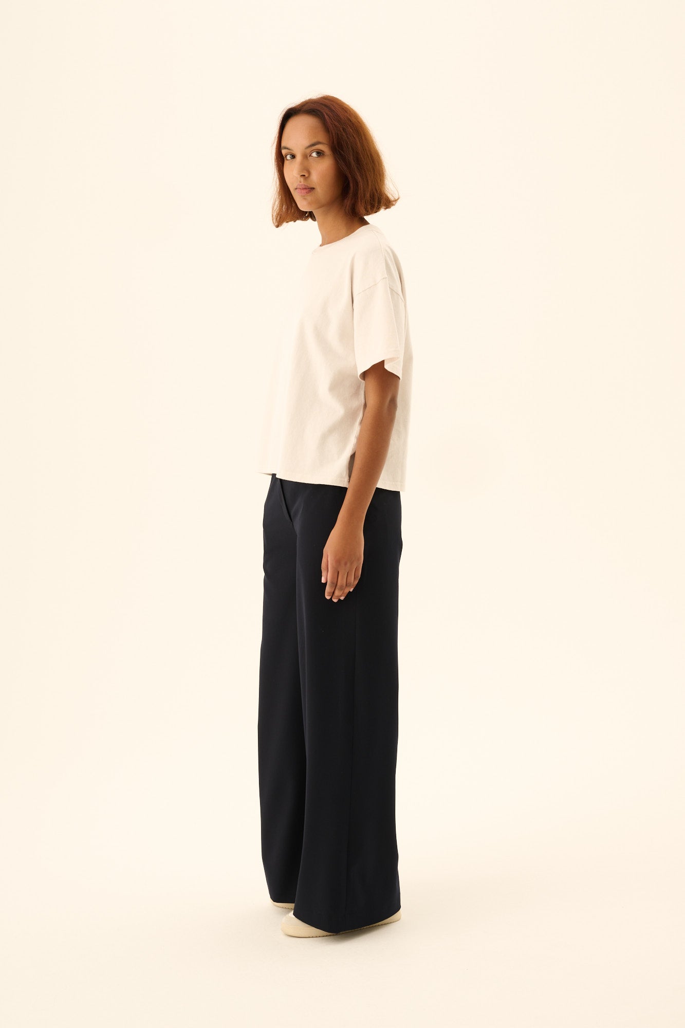 Rue de Tokyo TORA LIGHT GMTD JERSEY T-Shirts PARCHMENT WHITE