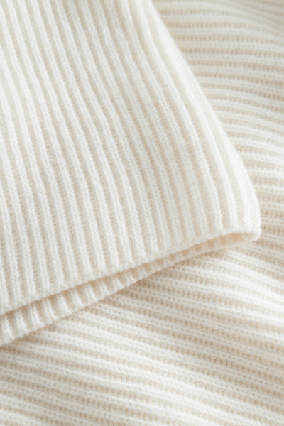 最新 KARLI_SWEATER_OFF_WHITE- ドッグフード